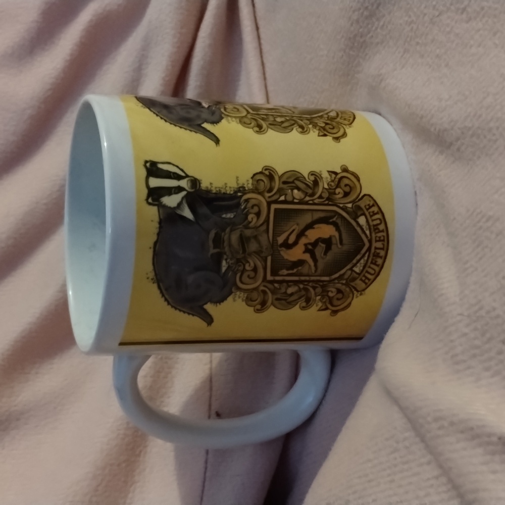 Harry Potter Hogwarts House Hufflepuff Mug